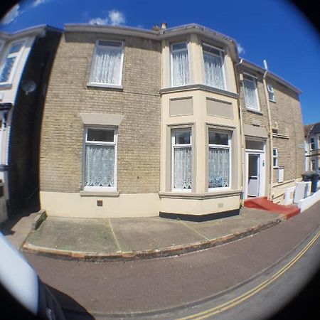 6 Berth Ground Floor Flat Glen Villa 2 Great Yarmouth Eksteriør billede